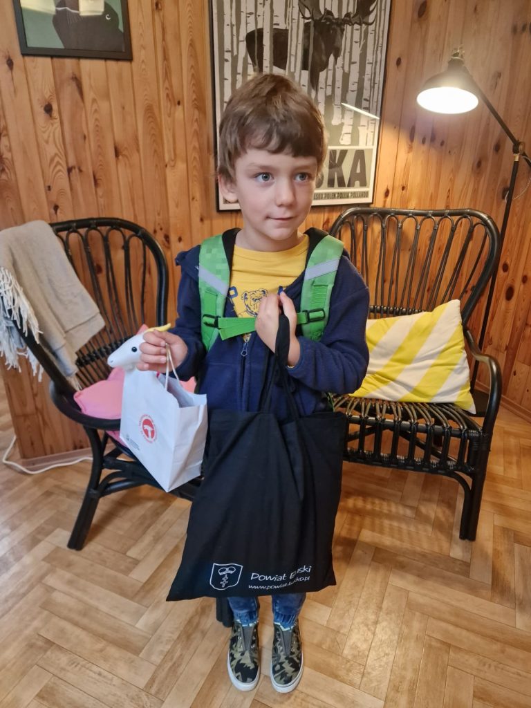 Wyróżnienie w Konkursie Recytatorskim „Podróże małe i duże”