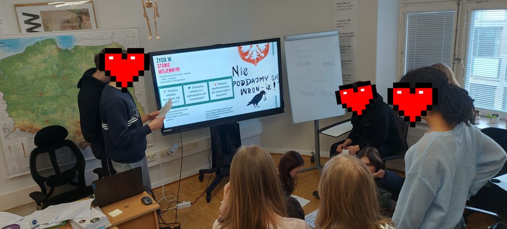 Historia i język w praktyce – licealiści o Polsce przełomu lat 70. i 80.