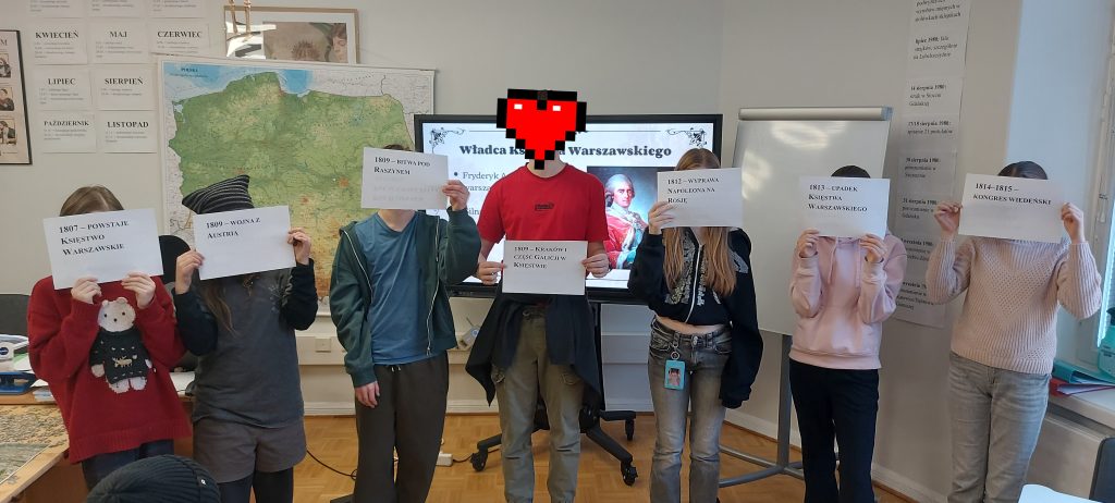 Księstwo Warszawskie, Napoleon i dźwięki historii