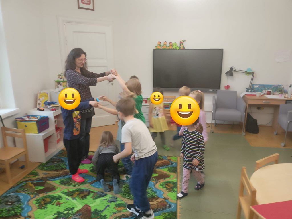 Jesień, zwierzęta i twórcza zabawa w Orzełkach